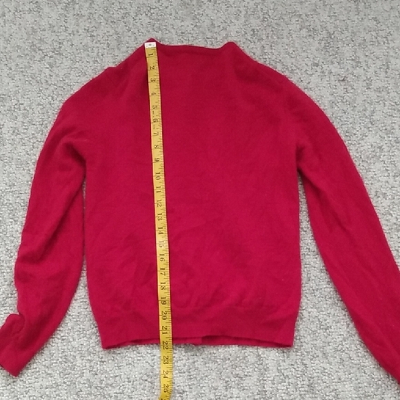 TSE 100% Cashmere Crew Neck Cardigan Sweater Deep Red - Picture 7 of 10